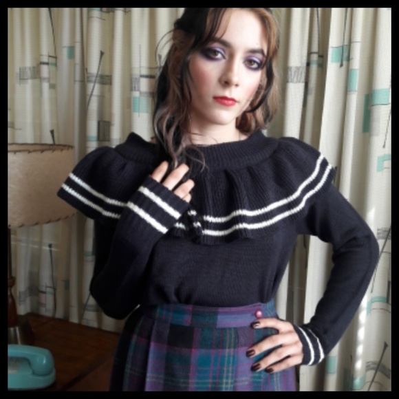 Sweaters - Pretty Soft girly navy blue ruffle sweater!